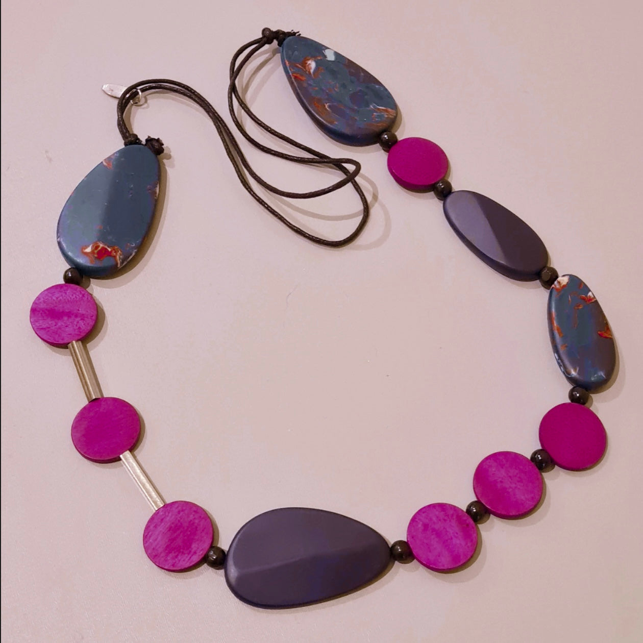 Fuchsia Vella Necklace